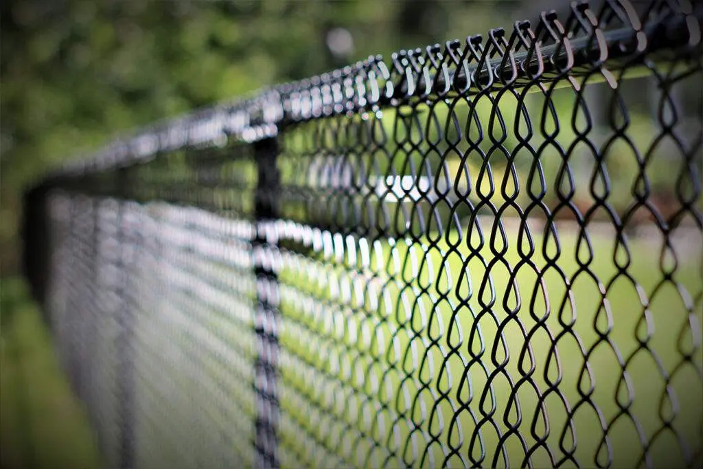 Where Can You Use Chain Link Fencing​