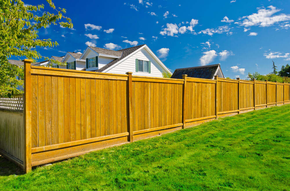 Horizontal Fence Design Variations to Try