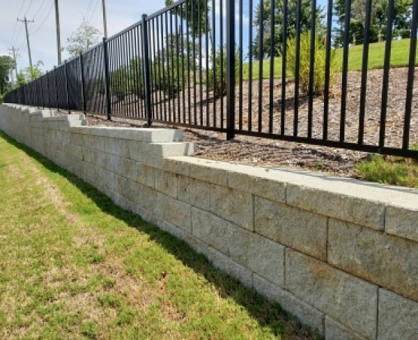 Things to Consider Before You Build a Fence Retaining Wall